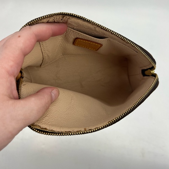 Louis Vuitton Monogram Cosmetic Pouch - Picture 4 of 8